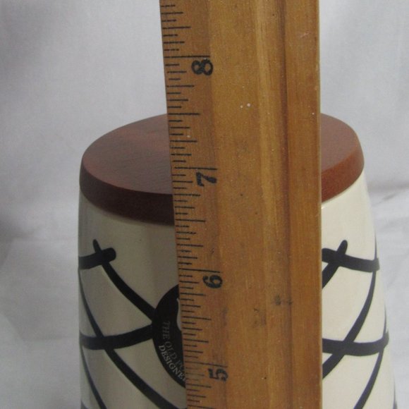 THE OLD POTTERY CO. FOOD SAFE RUSTIC CANISTER DESIGNED IN ENGLAND, - Picture 7 of 9